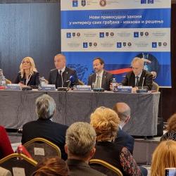 Галерија фотографија са округлог стола "Нови правосудни закони у интересу свих грађана - изазови и решења" - 2