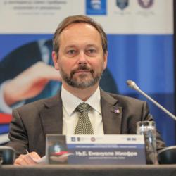 Одржана конференција ”Нови правосудни закони у интересу свих грађана”-4