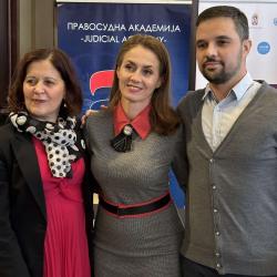 Живот у кавезу без решетака – институционални одговор на феномен присилне контроле у породично-партнерским односима 3