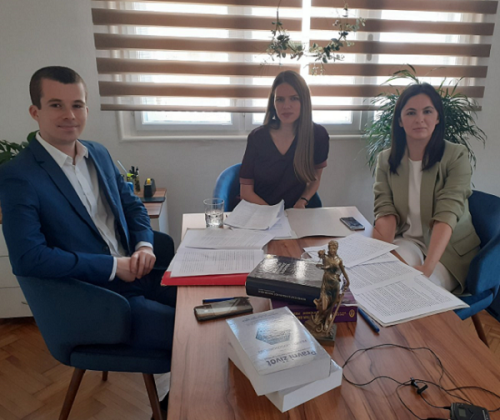 Тим Србије поново први у полуфиналу такмичења правосудних академија Европе - THEMIS 2021
