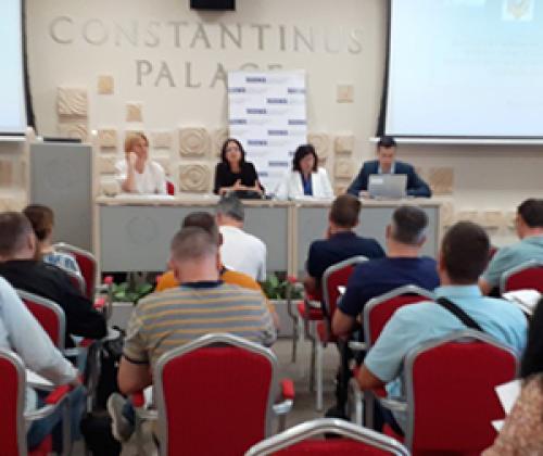 Интерактивна радионица на тему нових приступа у изузимању микротрагова приликом форензичке обраде лица места