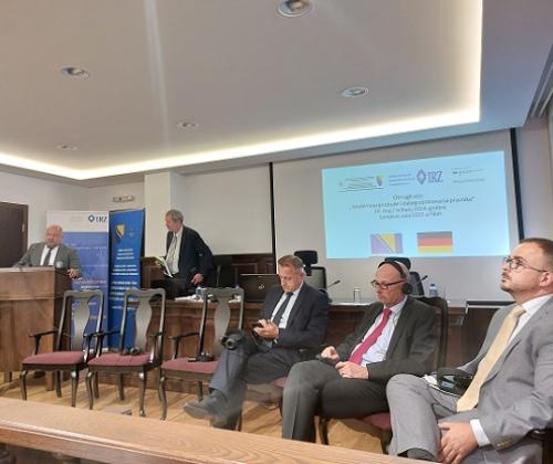 Participation of the Judicial Academy in the round table "Modernization of training and further education of lawyers"